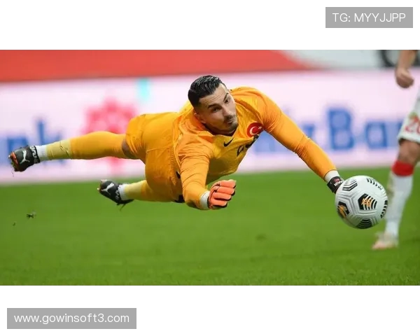 范德兰称球队发挥最佳却因愚蠢失球陷僵局激烈争执显示荷兰队已成焦点